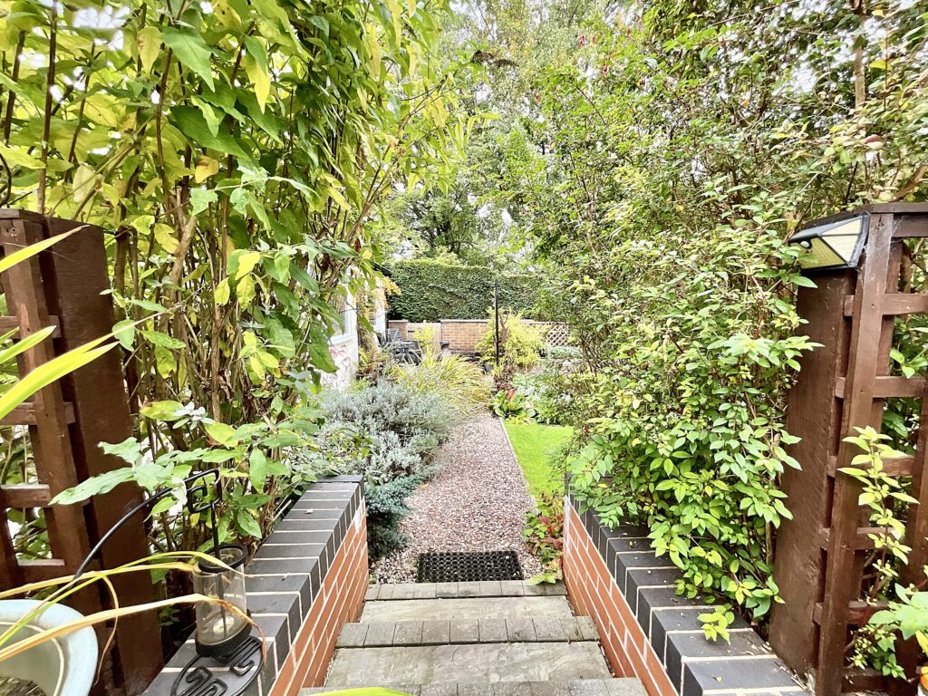 Godley Lane, Dilhorne, ST10