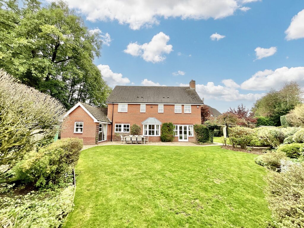 Swanholme Way, Baldwins Gate, ST5