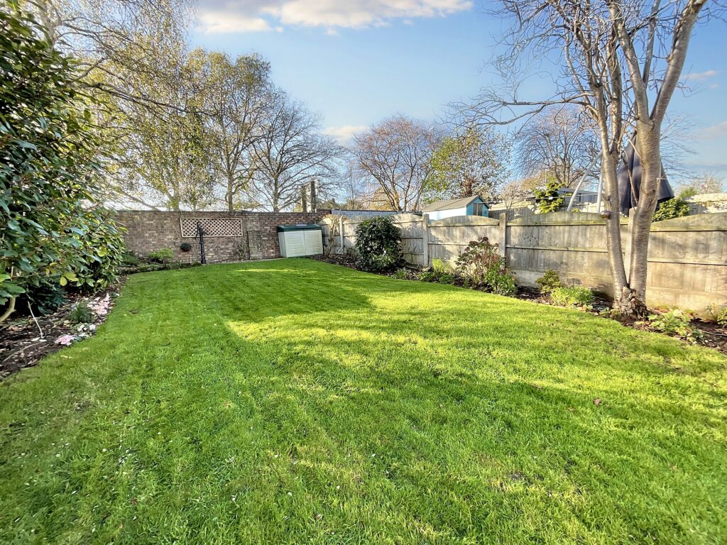 Cedars Drive, Stone, ST15