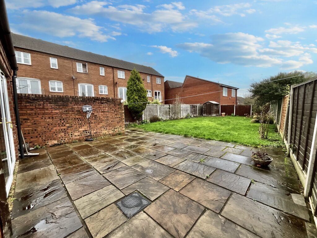 Uttoxeter Road, Blythe Bridge, ST11