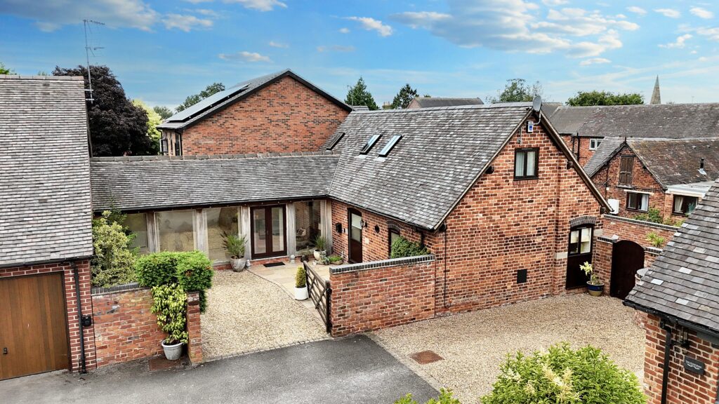 Richards Court, Bednall, ST17