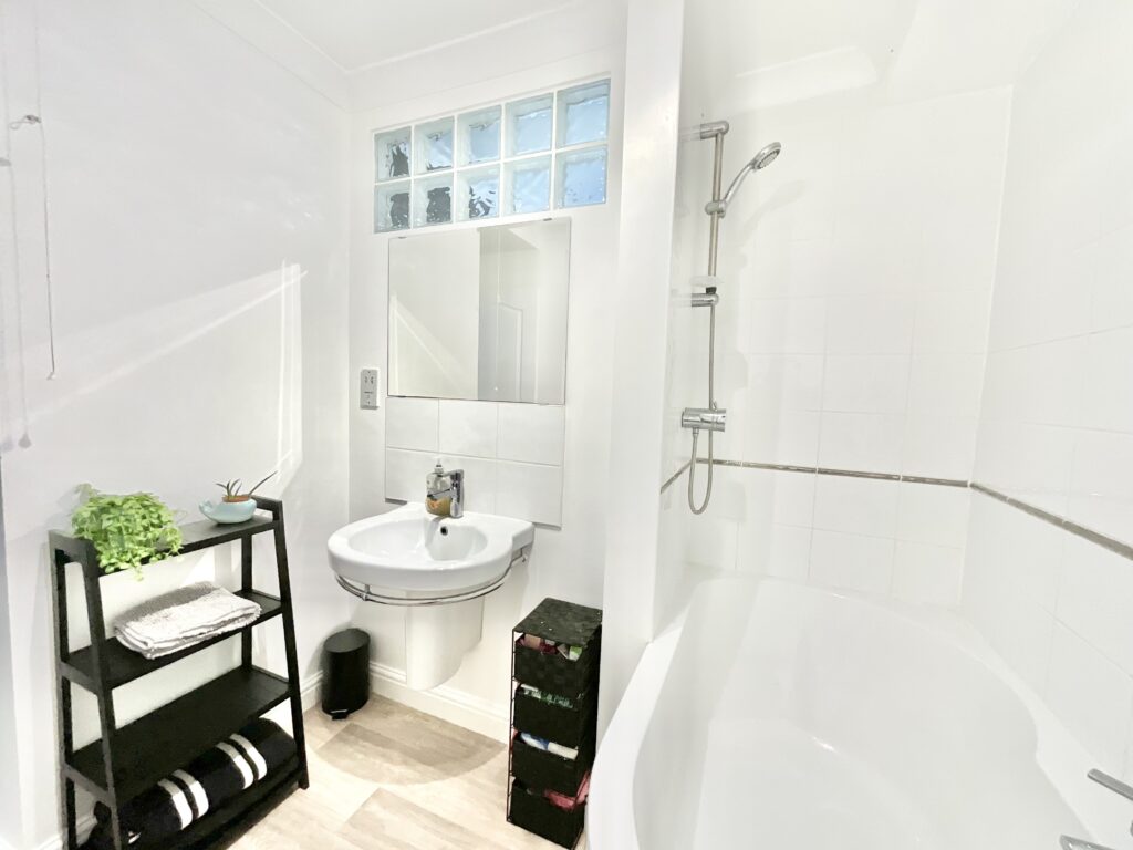 Tean Road, Cheadle, ST10