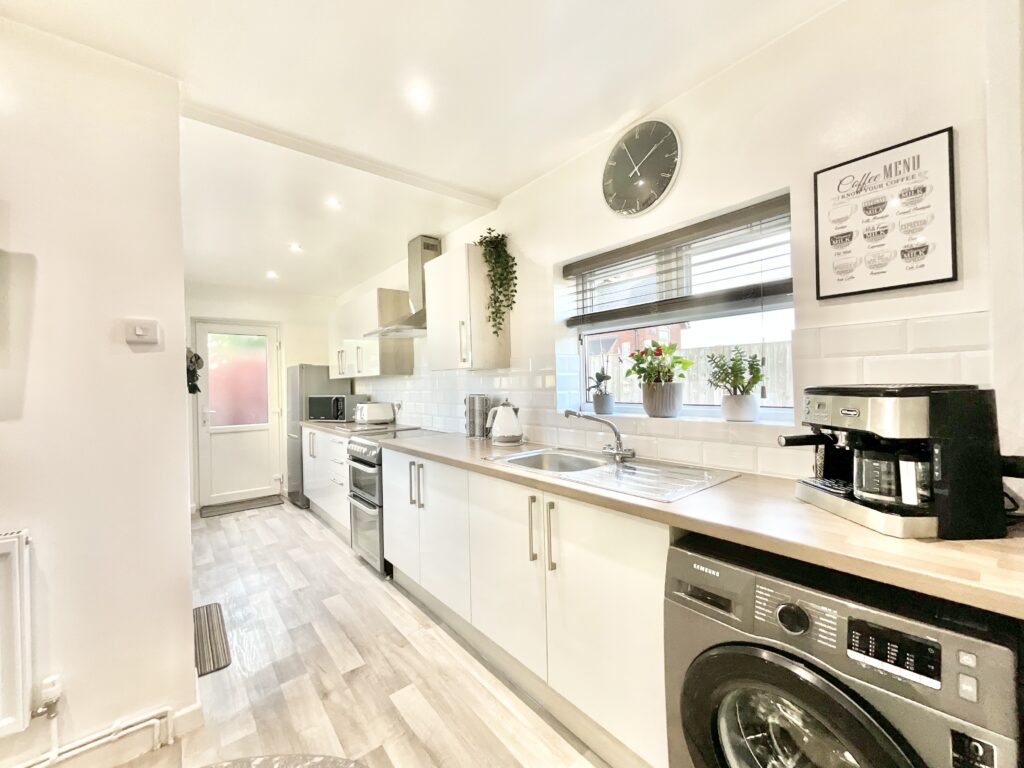 Blakeley Lane, Dilhorne, ST10