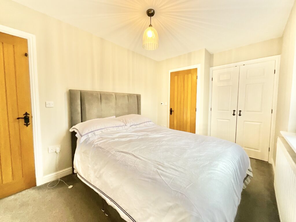 Uttoxeter Road, Blythe Bridge, ST11