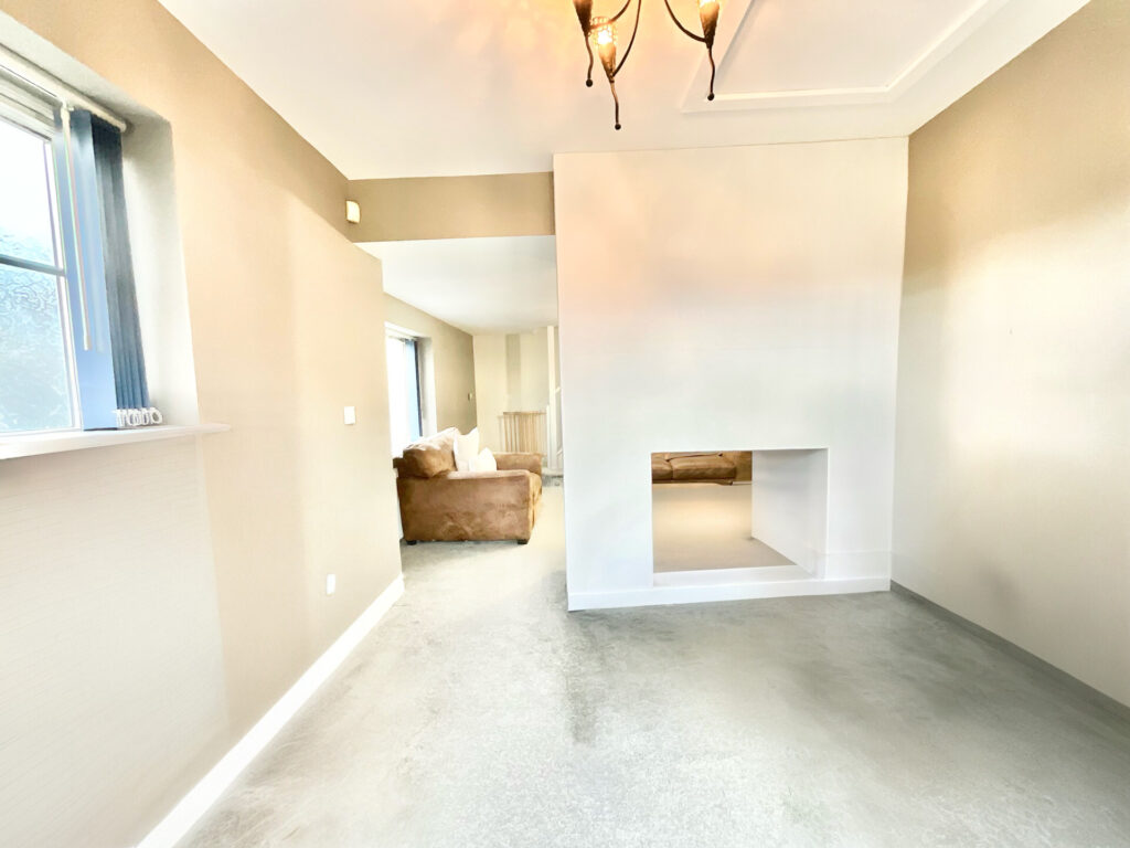 Uttoxeter Road, Blythe Bridge, ST11