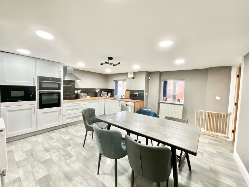 Uttoxeter Road, Blythe Bridge, ST11