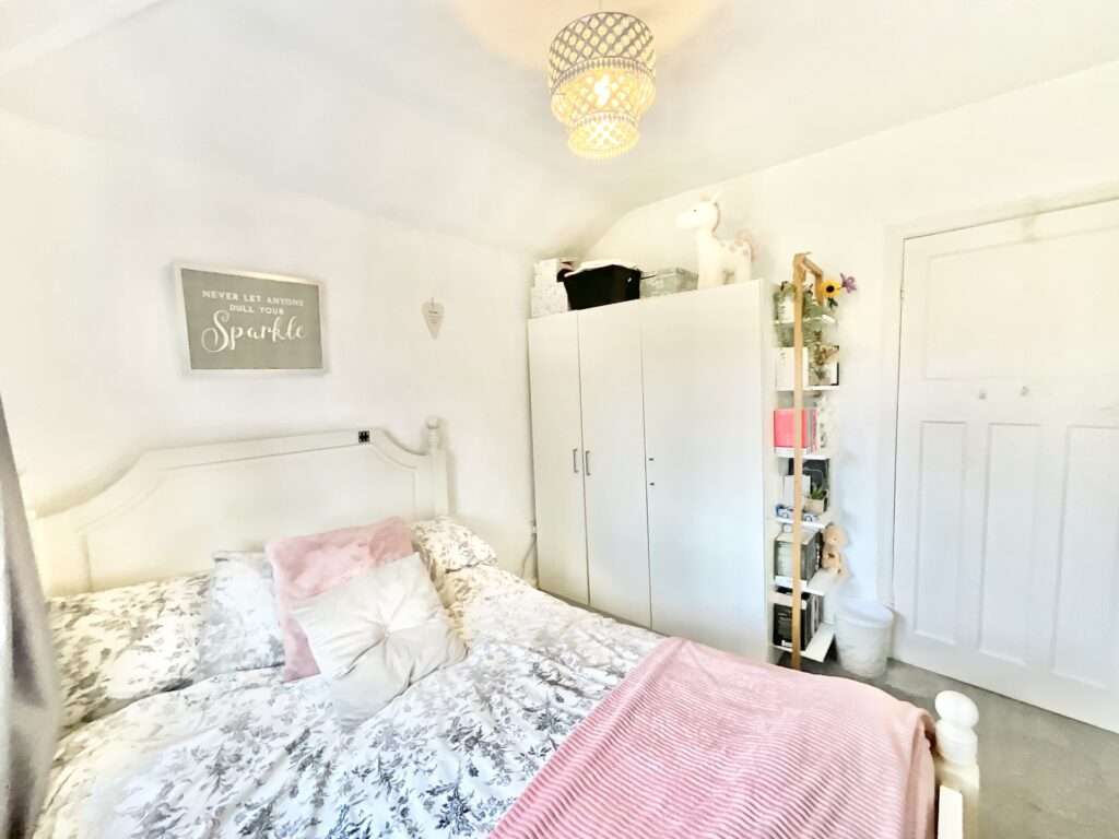 Saltersford Lane, Alton, ST10