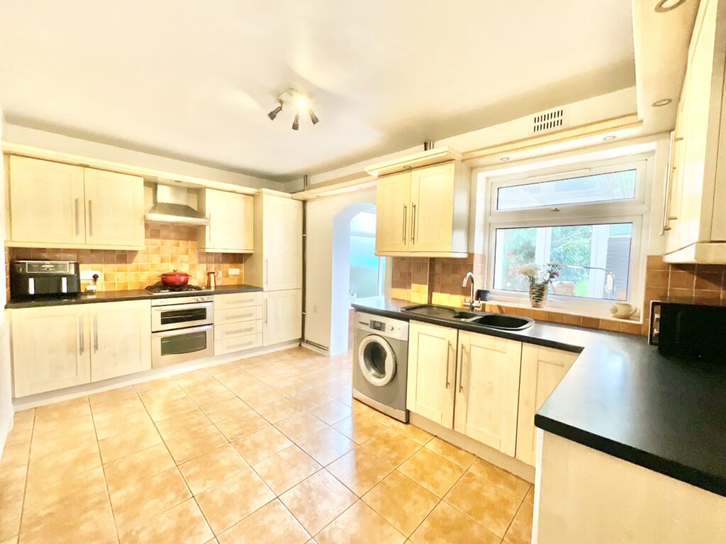 Saltersford Lane, Alton, ST10