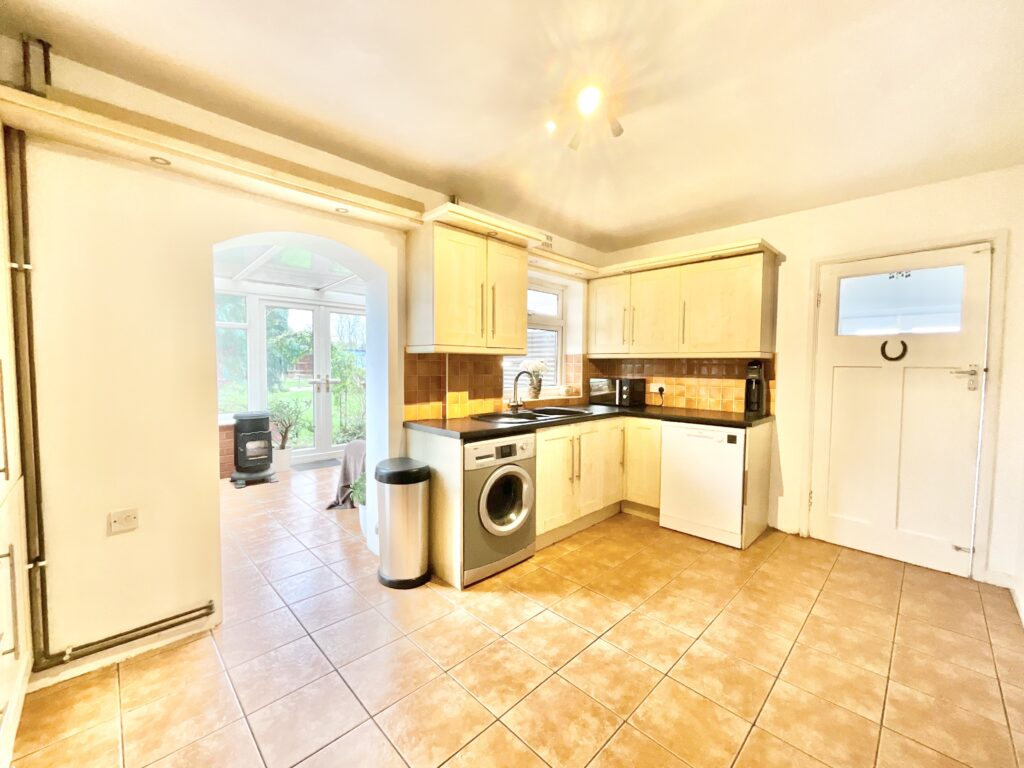 Saltersford Lane, Alton, ST10