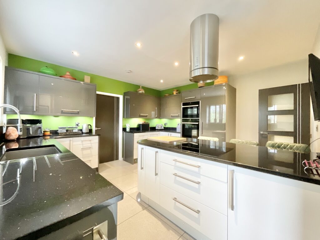 Congleton Road North, Church Lawton, ST7