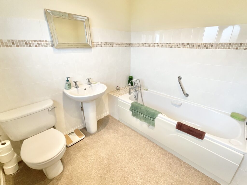 Chads Green, Wybunbury, CW5