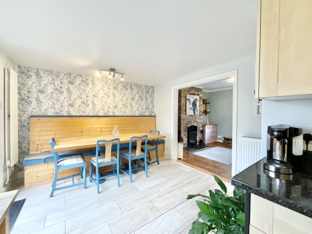 Walton Way, Stone, ST15