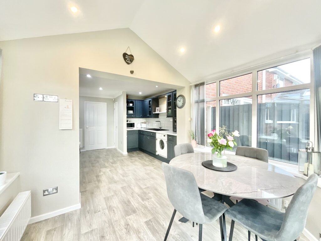 Glencastle Way, Stoke-On-Trent, ST4