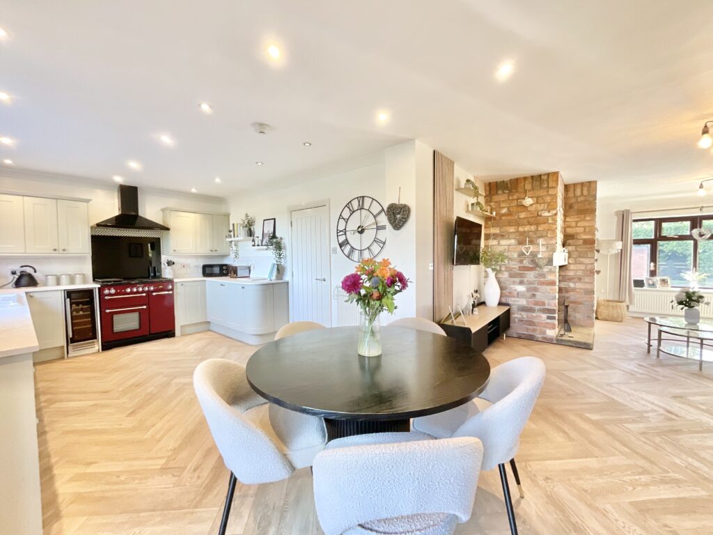 Aston Lane, Aston, ST15