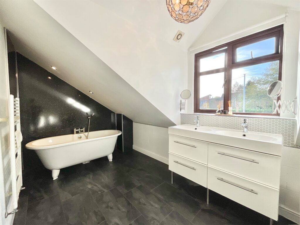 Aston Lane, Aston, ST15