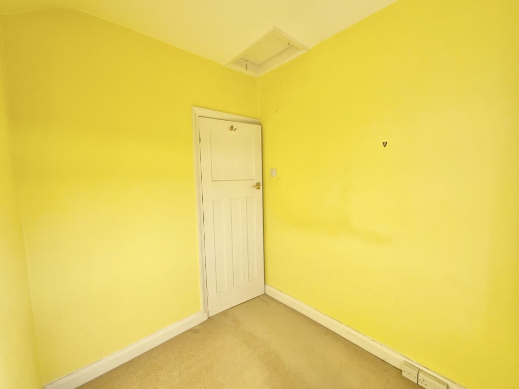 The Fillybrooks, Stone, ST15