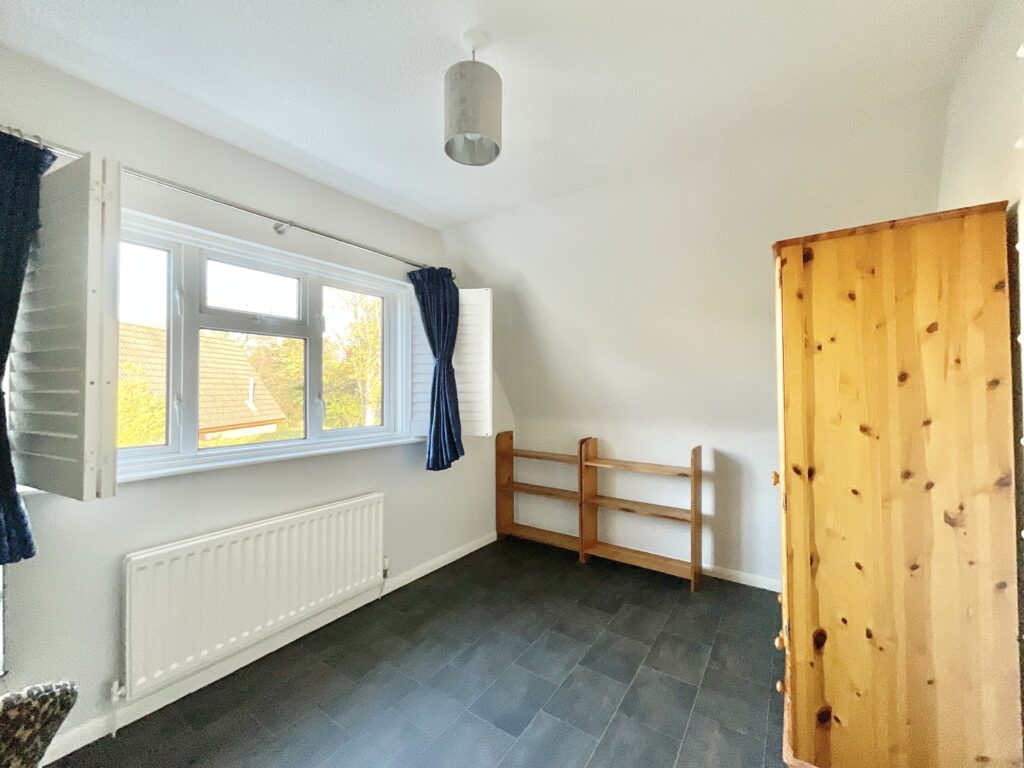 Belvoir Avenue, Stoke-On-Trent, ST4