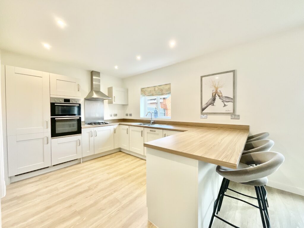 Marston Lane, Marston, ST18