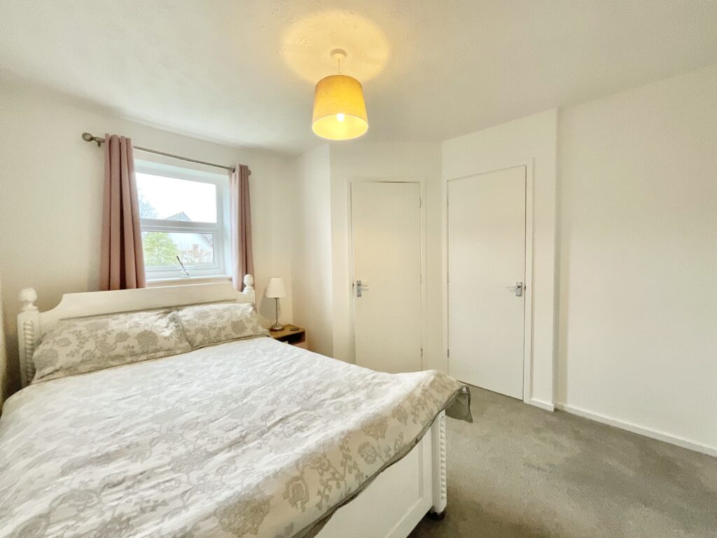 Simeon Way, Stone, ST15