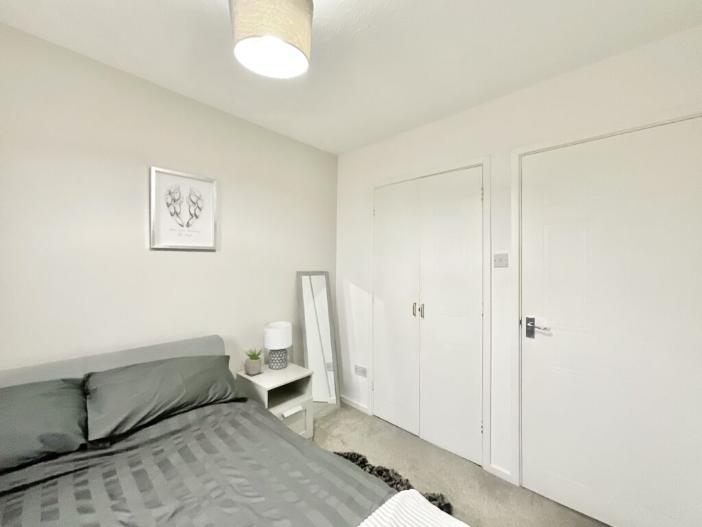 Simeon Way, Stone, ST15