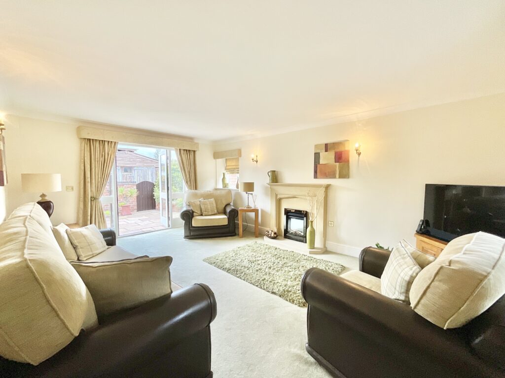 Richards Court, Bednall, ST17