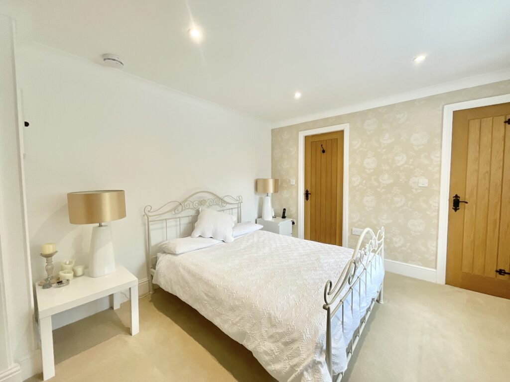 Richards Court, Bednall, ST17