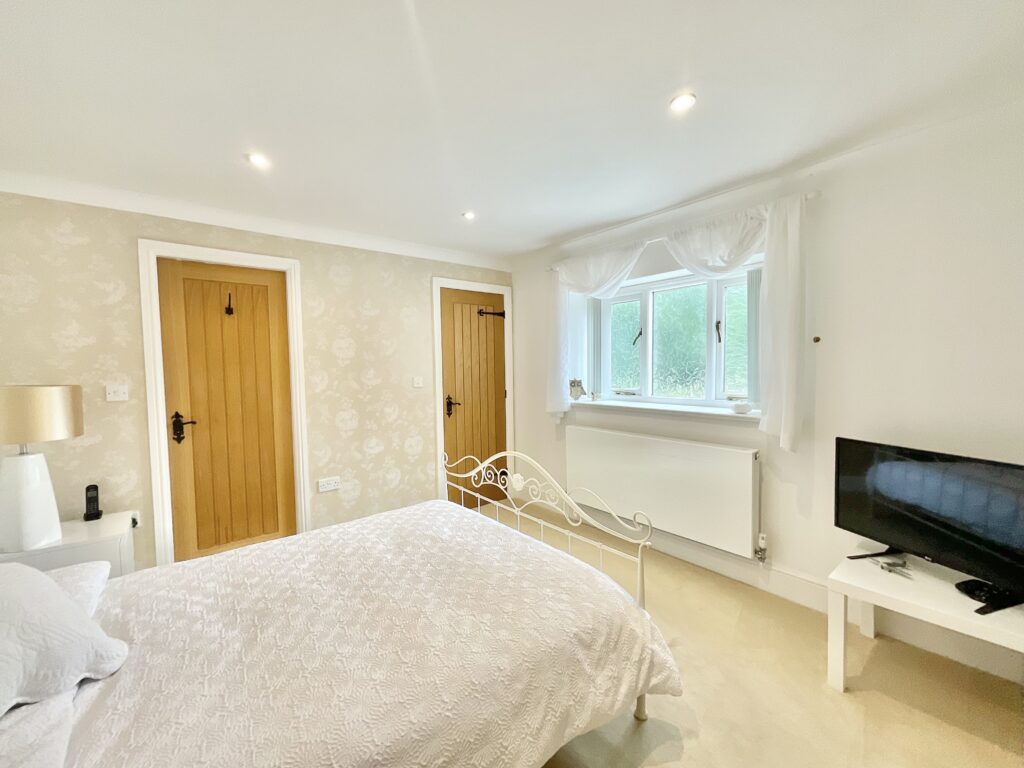 Richards Court, Bednall, ST17