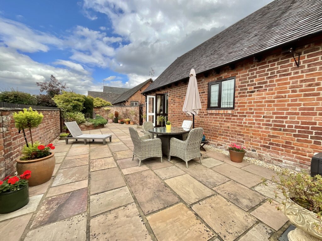 Richards Court, Bednall, ST17