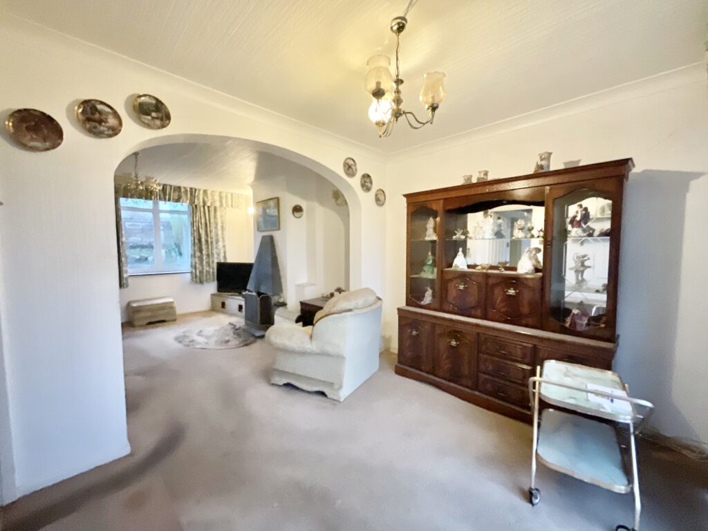 Mount Road, Stone, ST15