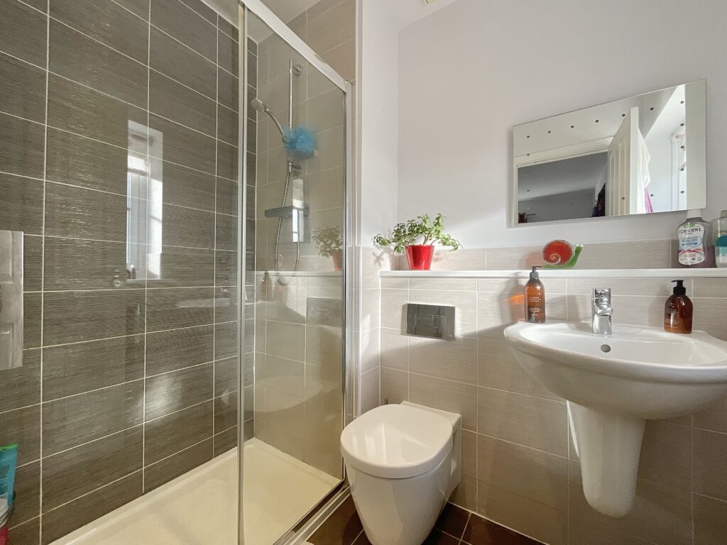 Hazel Way, Edleston, CW5