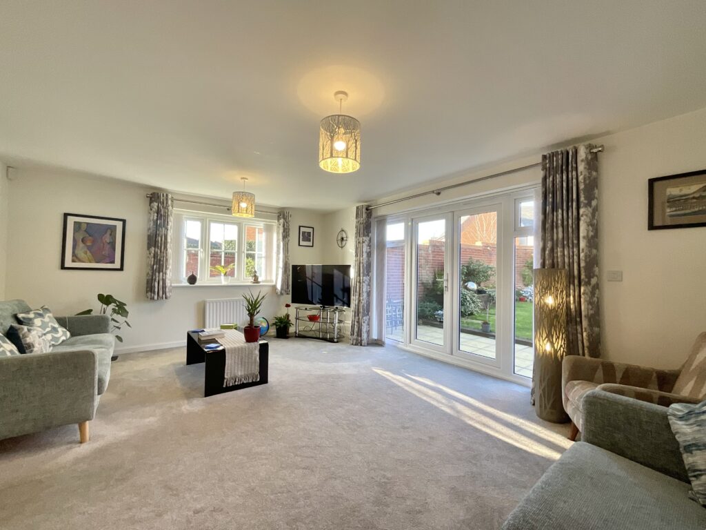 Hazel Way, Edleston, CW5