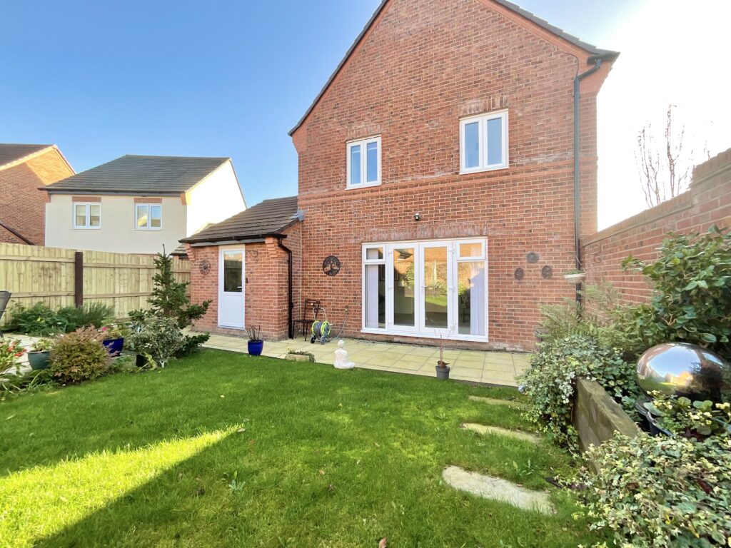 Hazel Way, Edleston, CW5
