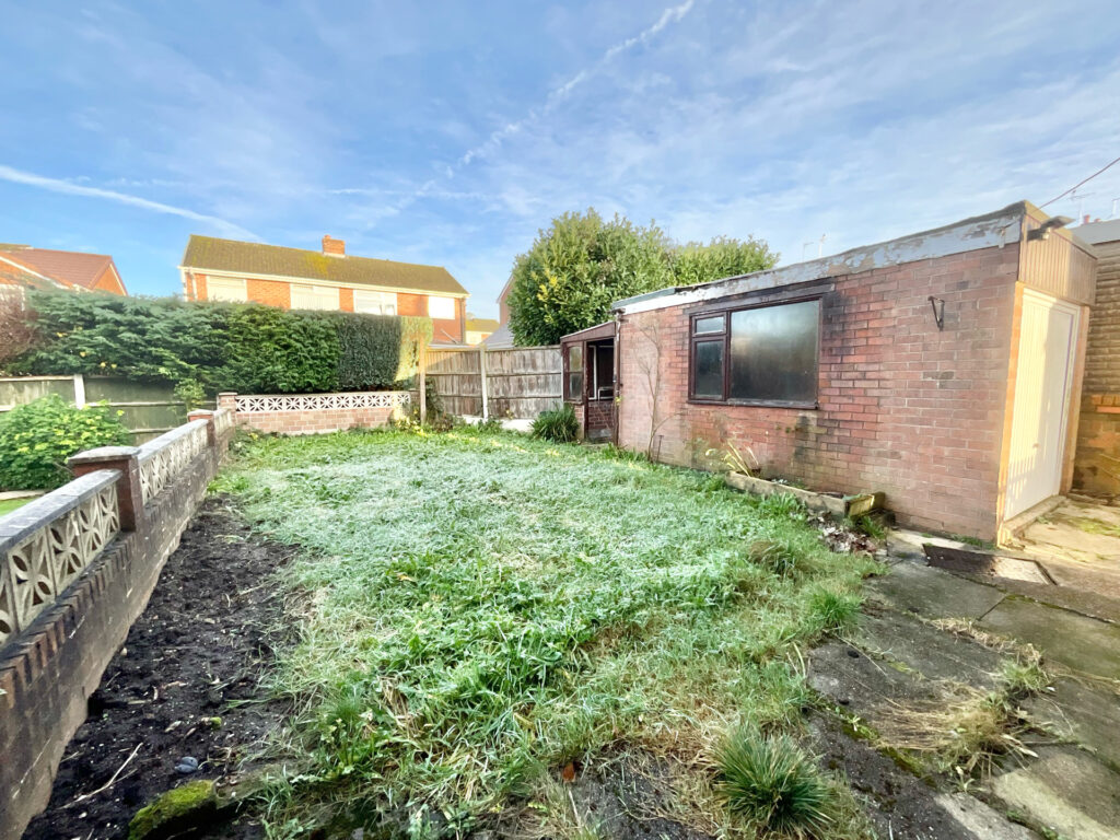 Maple Close, Cheadle, ST10