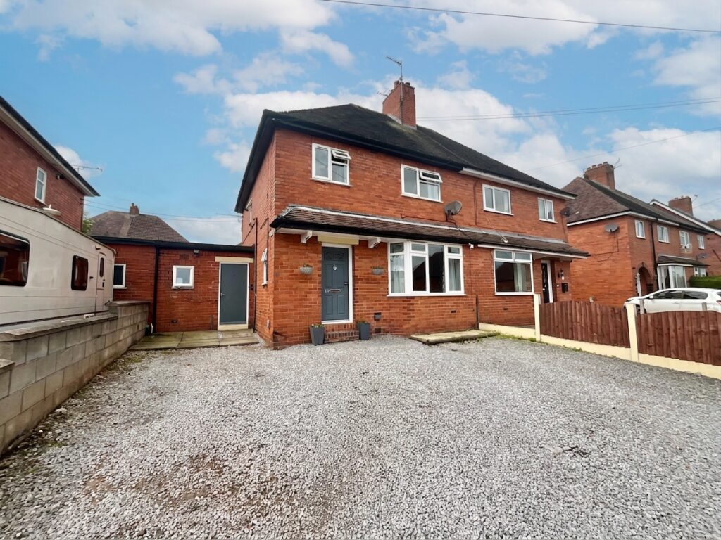 Churchill Road, Cheadle, ST10