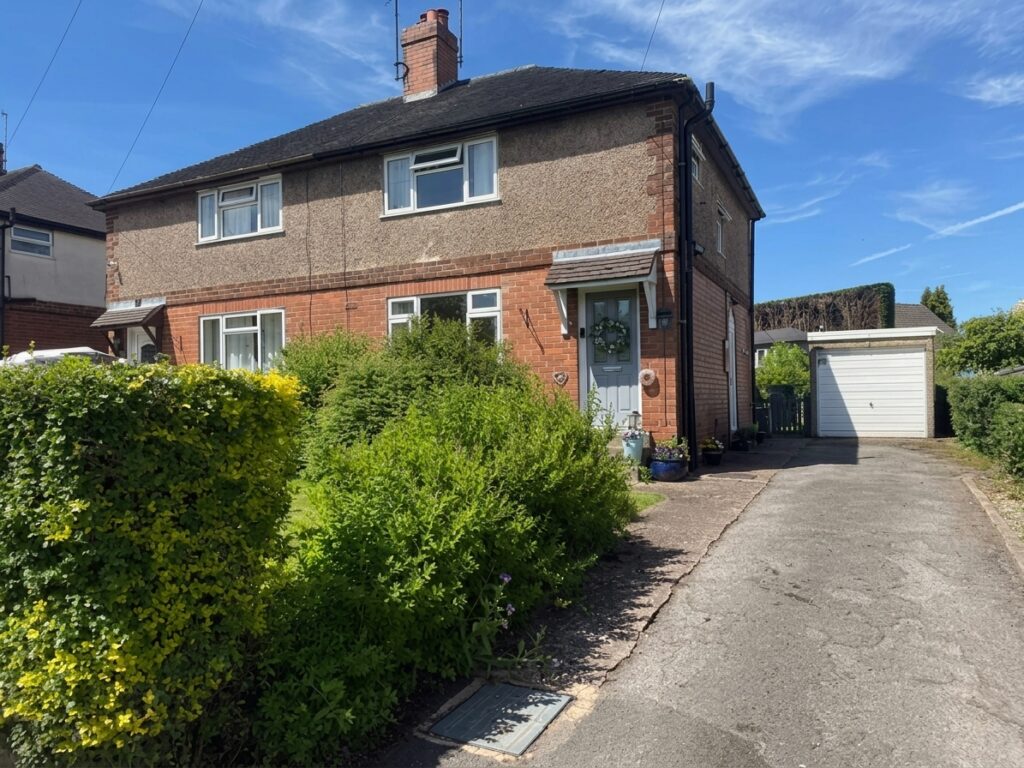 Saltersford Lane, Alton, ST10