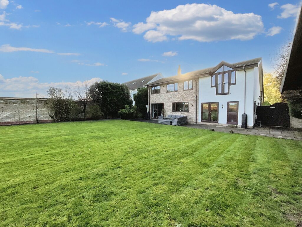 Aston Lane, Aston, ST15