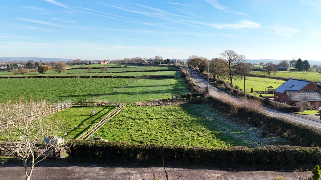 Blakeley Lane, Dilhorne, ST10