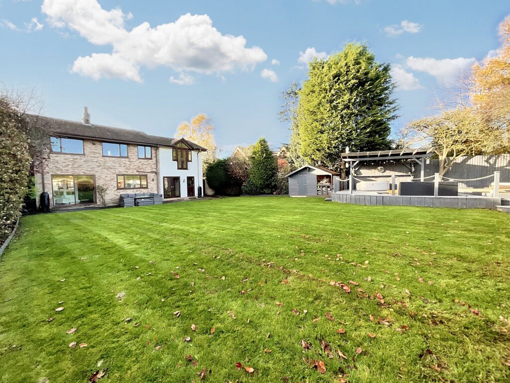 Aston Lane, Aston, ST15