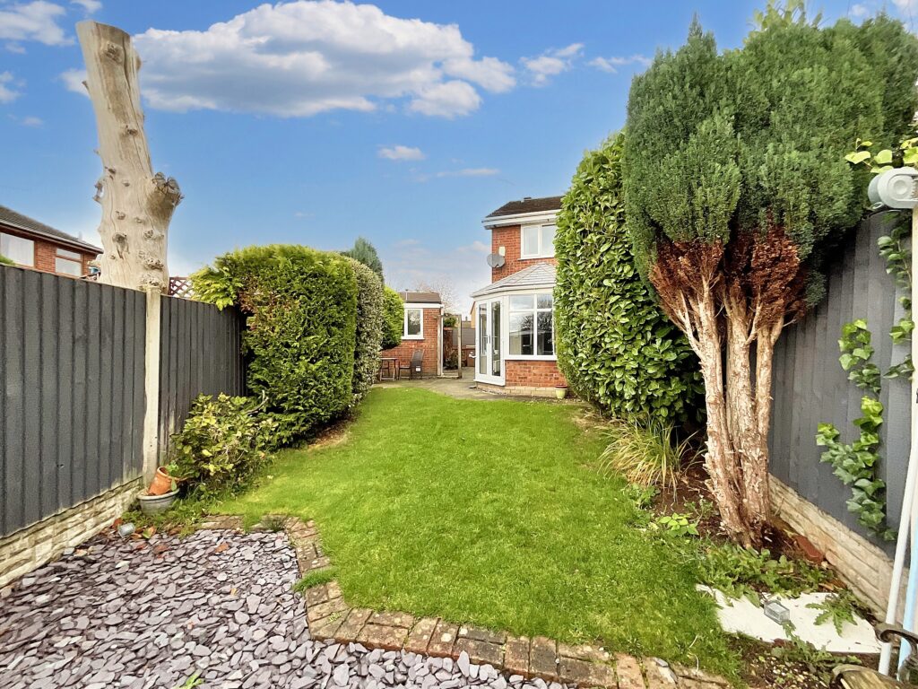 Glencastle Way, Stoke-On-Trent, ST4