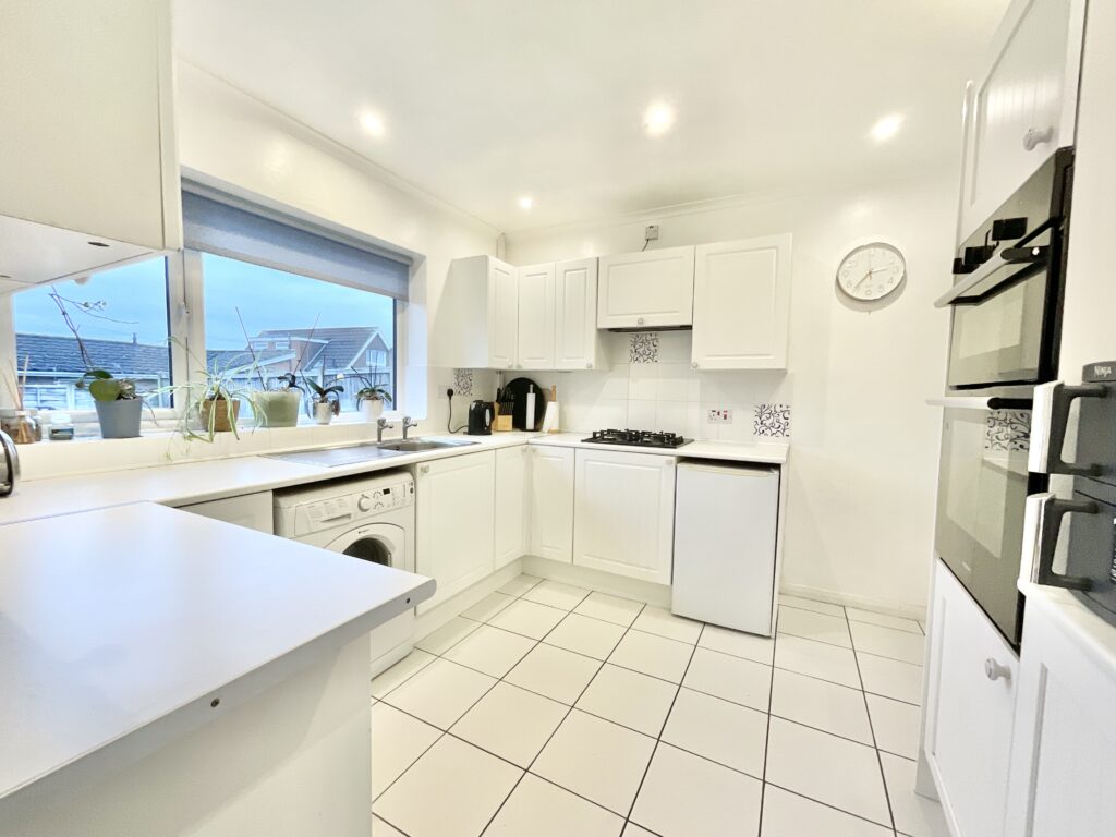 Billington Lane, Derrington, ST18