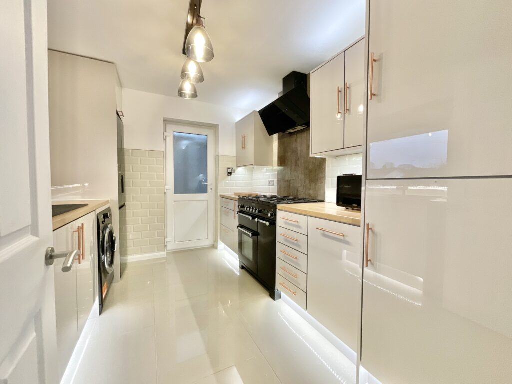 Corner Ways, Derrington, ST18