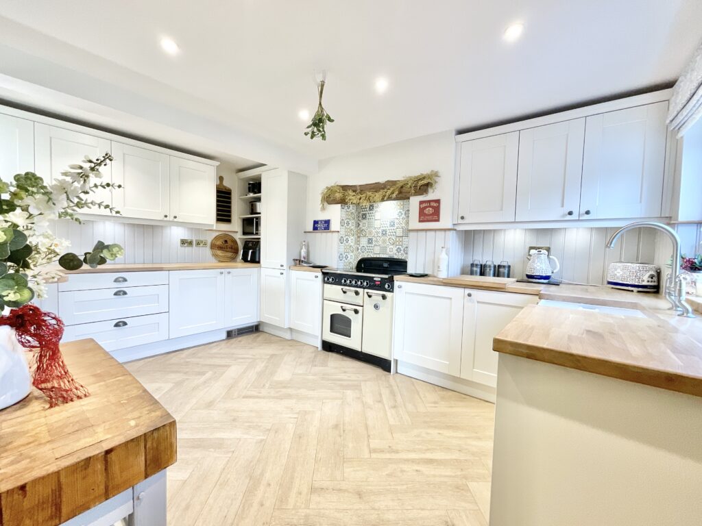 Wood Eaton Road, Church Eaton, ST20