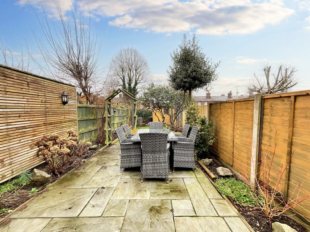 Victor Street, Stone, ST15