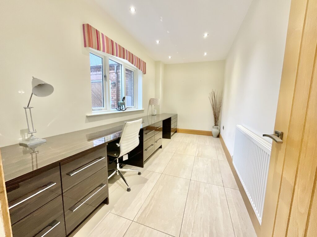 Snape Hall Road, Whitmore, ST5