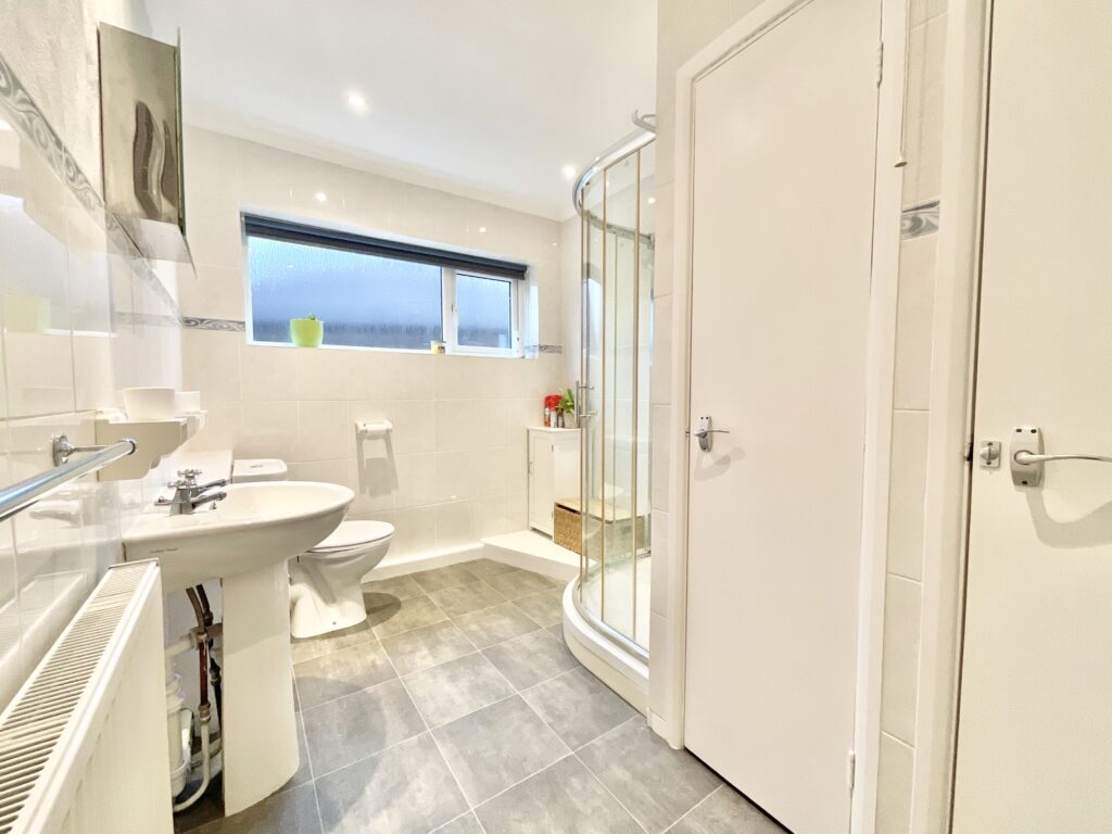 Billington Lane, Derrington, ST18