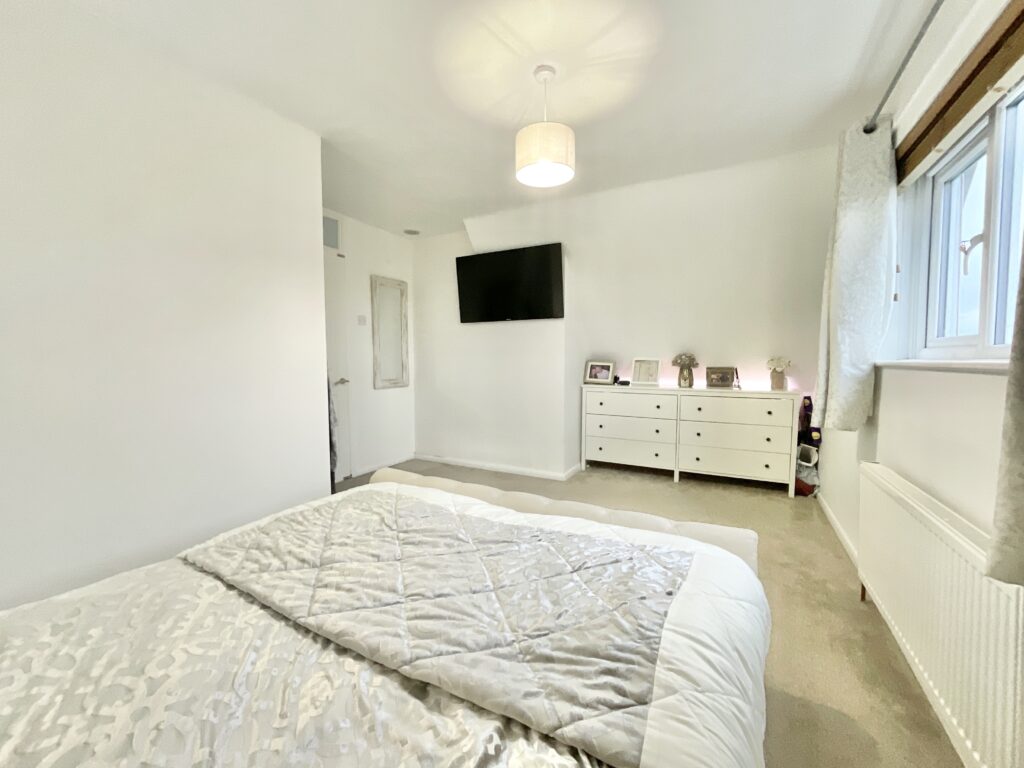 Corner Ways, Derrington, ST18