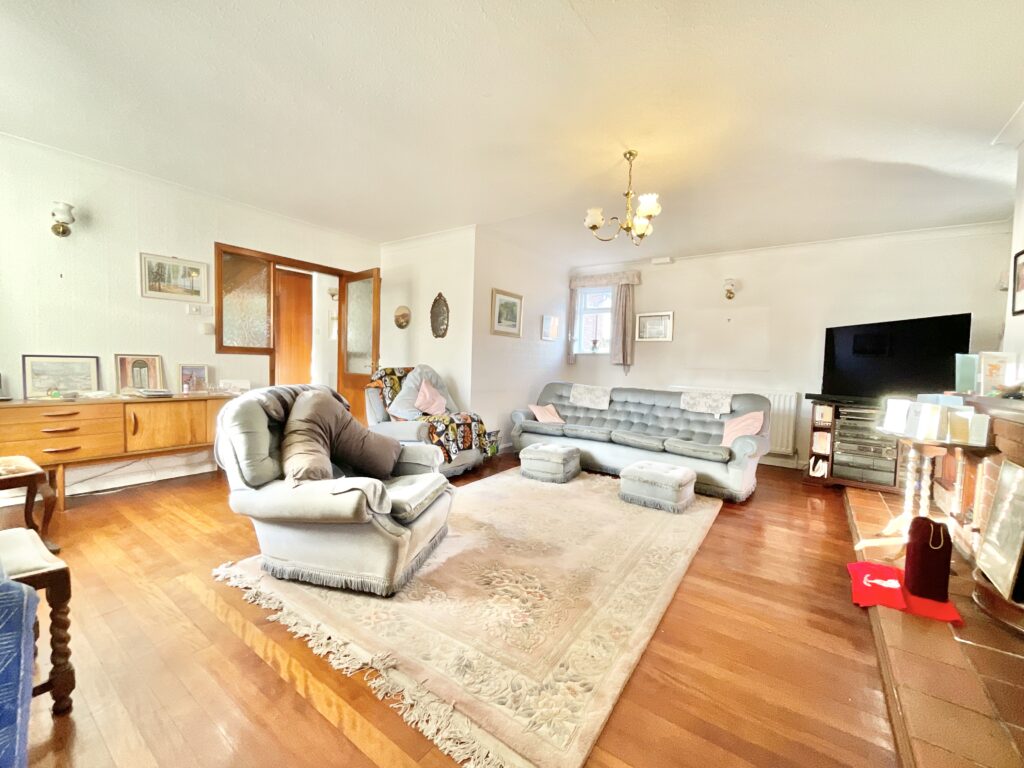 Newport Road, Haughton, ST18