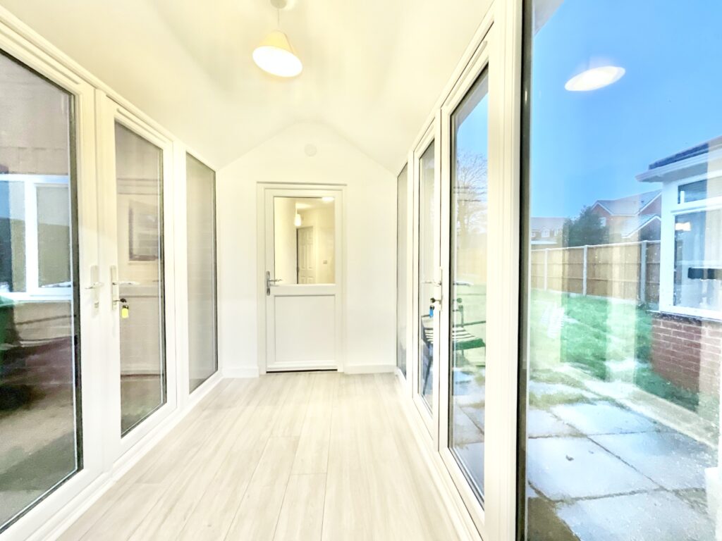 Uttoxeter Road, Blythe Bridge, ST11