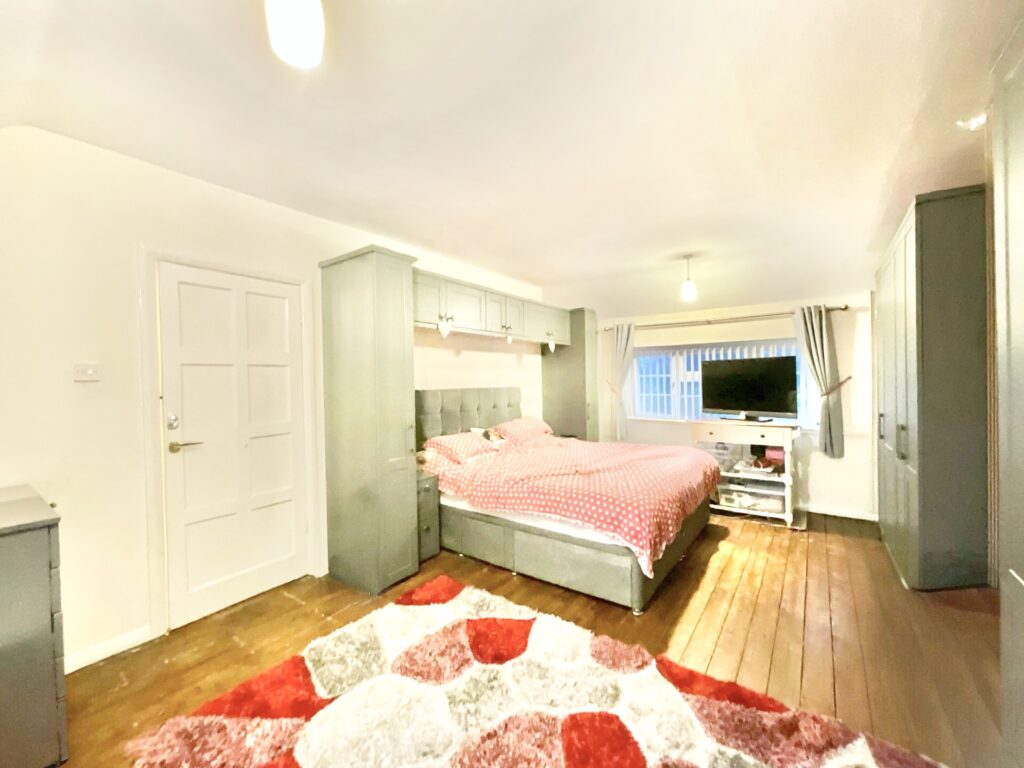 Uttoxeter Road, Blythe Bridge, ST11