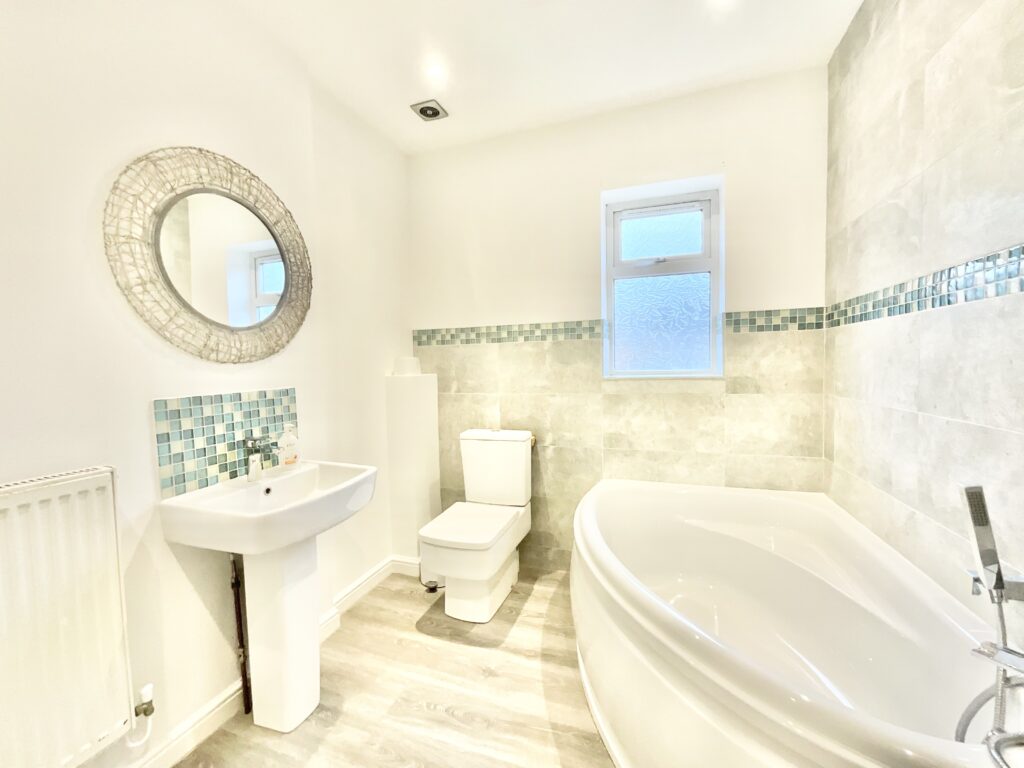 Redhill Drive, Tean, ST10